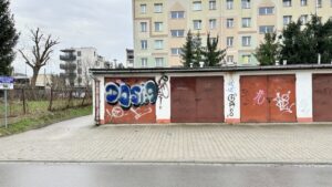 Nieruchomości Lenartowicz Garaż murowany z kanałem. Nowy Sącz , ul. Naściszowska  