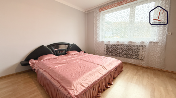 B08E7F5D-1350-47A2-A480-3DBFF4F3EC4B