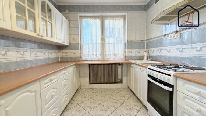 8776A147-21A9-4F4D-B895-F7AB2F627AAD